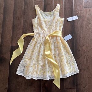 NWT Nordstrom Eliza J Preppy
Yellow Petite White Lace Women Dress 6P